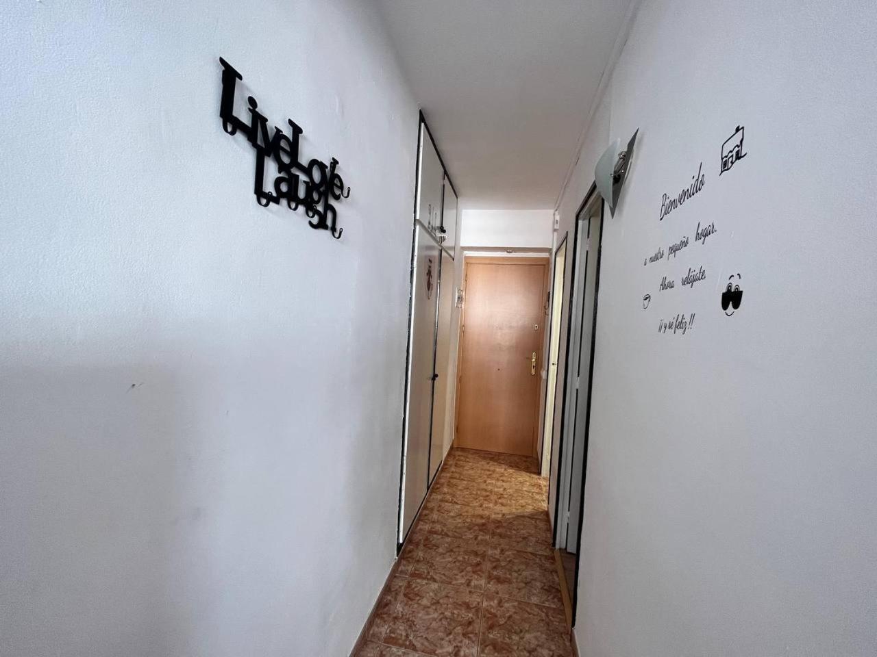 Estudio Con Tres Piscinas Comunitarias Y Pista De Tenis Roses Eksteriør billede